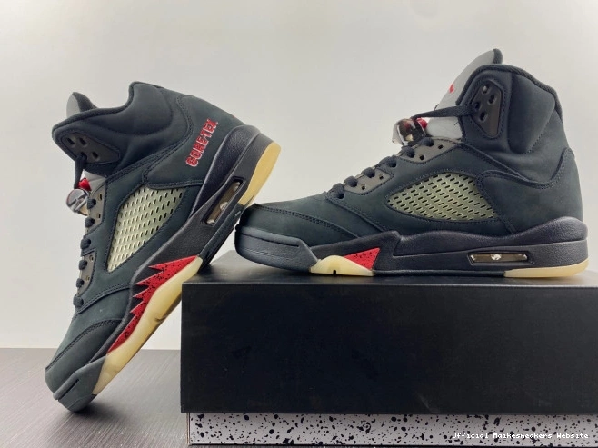 Official Maikesneakers DR0092-001 Gore-Tex Off Noir Air Jordan 5 0724